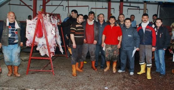 Yoksula uzanan şefkat eli SAKVA — haber görseli